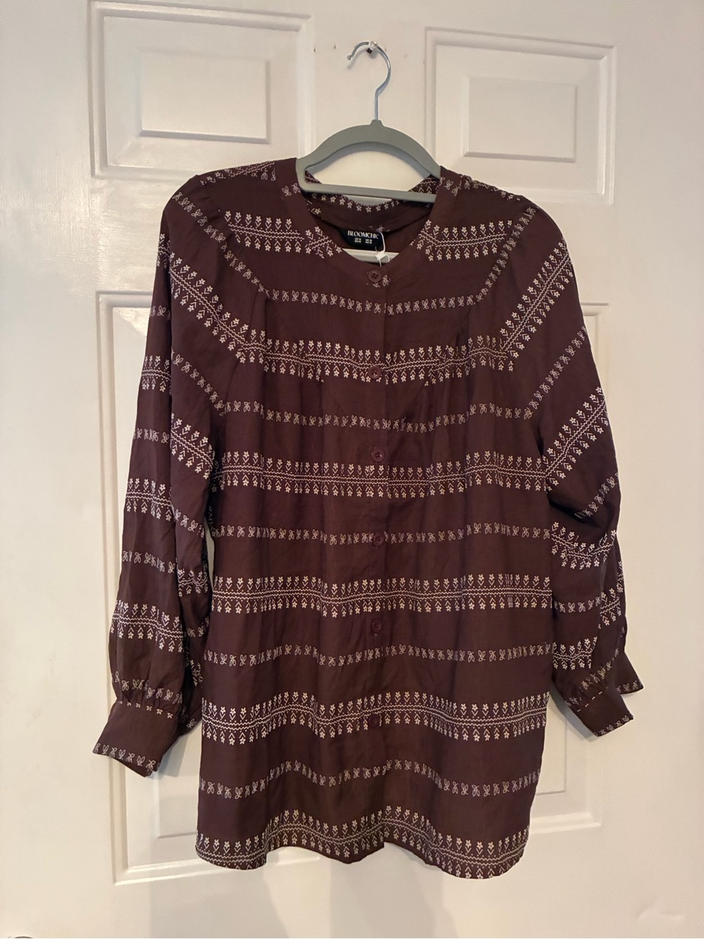 BloomChic Brown Button-Front Patterned Long-Sleeve Top - Picture 5 of 10